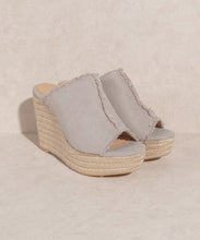 Load image into Gallery viewer, OASIS SOCIETY Bliss   Distressed Linen Wedge
