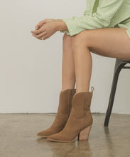 Load image into Gallery viewer, OASIS SOCIETY Ariella   Western Short Boots
