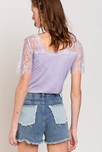 Load image into Gallery viewer, Scallop Trim Lace Short Sleeve Top
