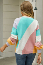 Load image into Gallery viewer, Color Block Round Neck Long Sleeve Sweater
